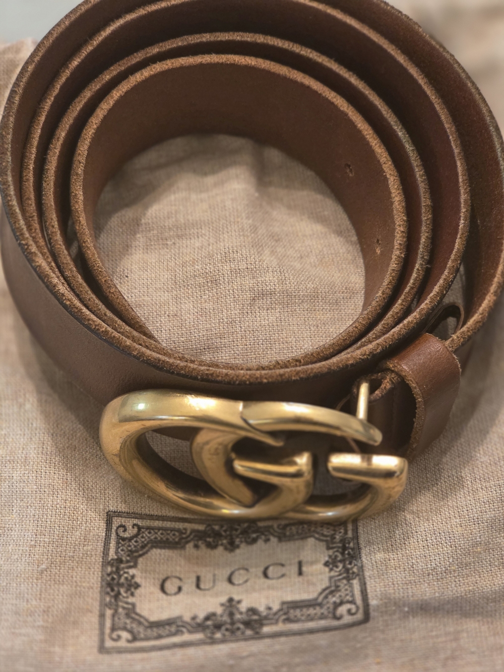 Gucci Brown Leather Belt with Gold Double G Buckle - Picture 2 of 6